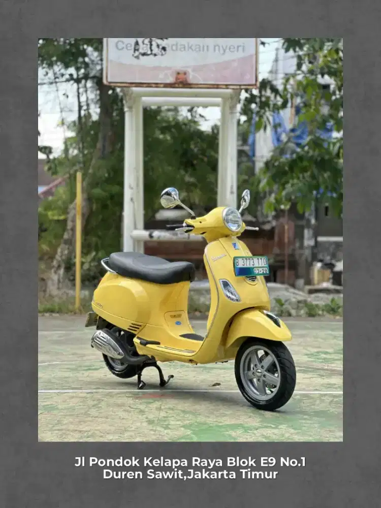 DIJUAL MURAH VESPA LX 125 2VIE TAHUN 2012 UNIT SIMPANAN!