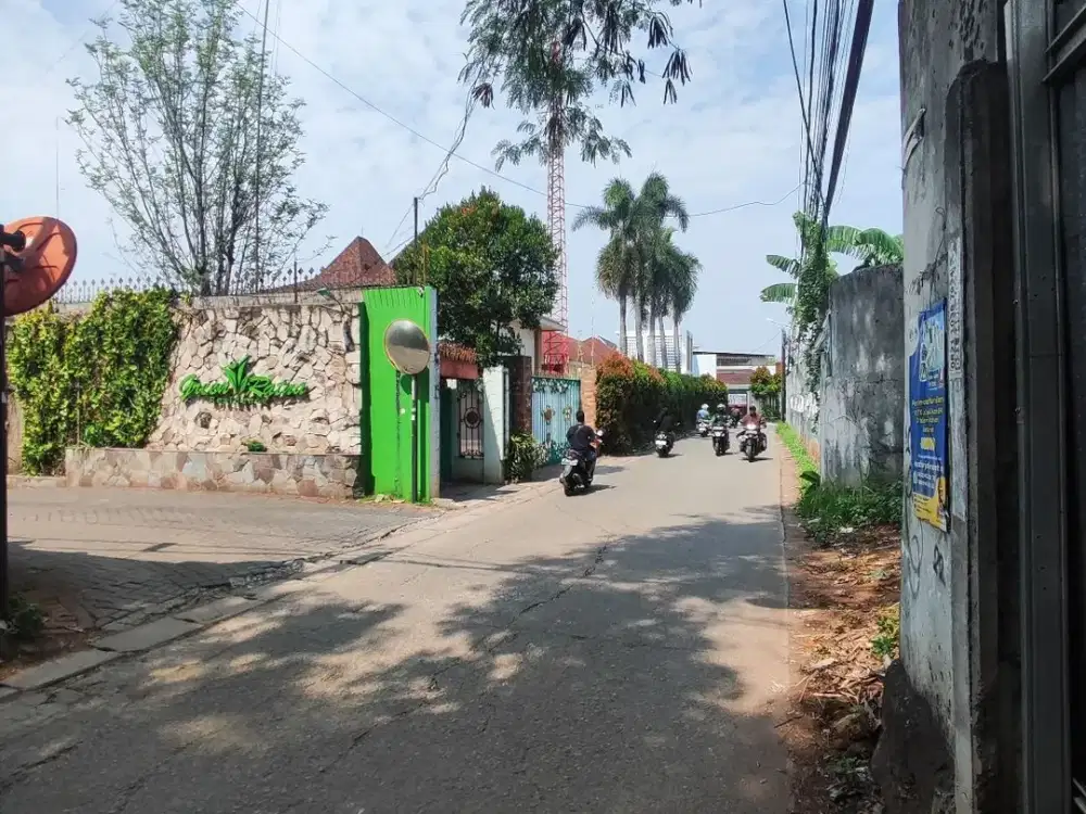 DIJUAL MURAH LAHAN 3.500 m2, STRATEGIS DEKAT PINTU TOL di JALAN RATNA JATIBENING BEKASI