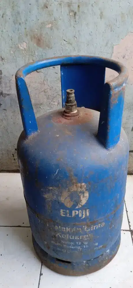 Tabung gas elpiji 12kg kosong