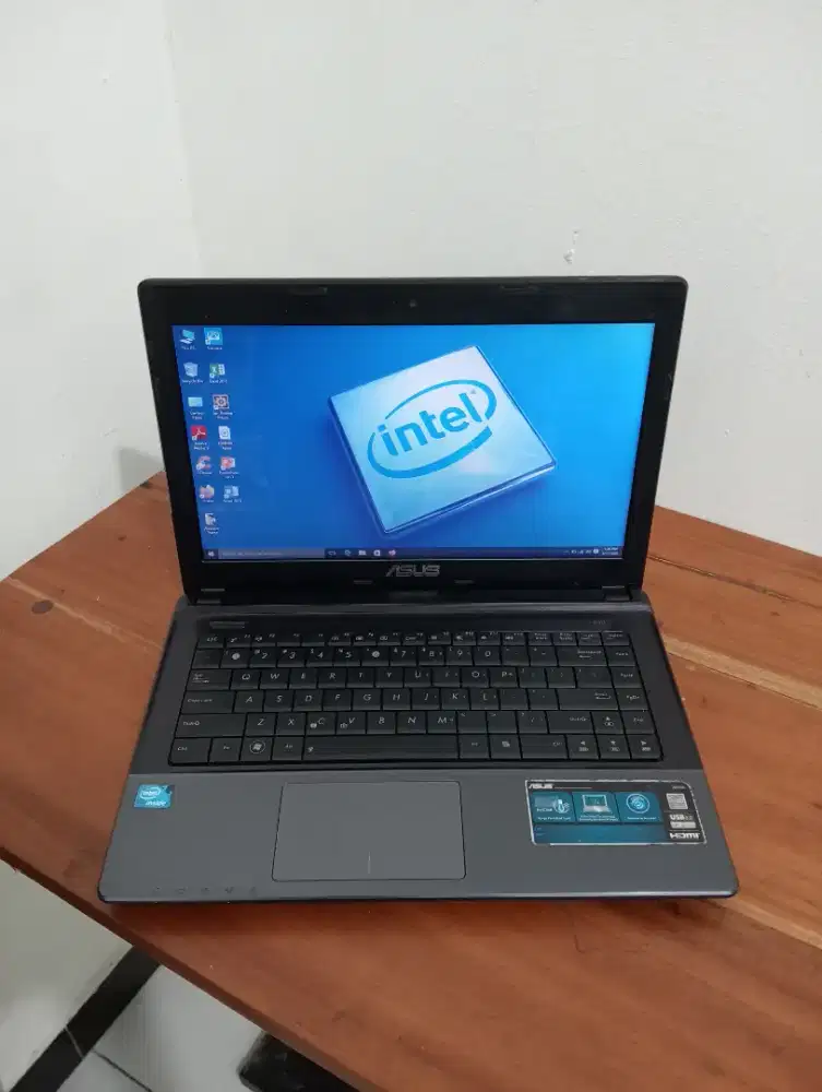 Laptop Asus ram 4gb HDD 500gb tinggal pakai lancar jaya win 10