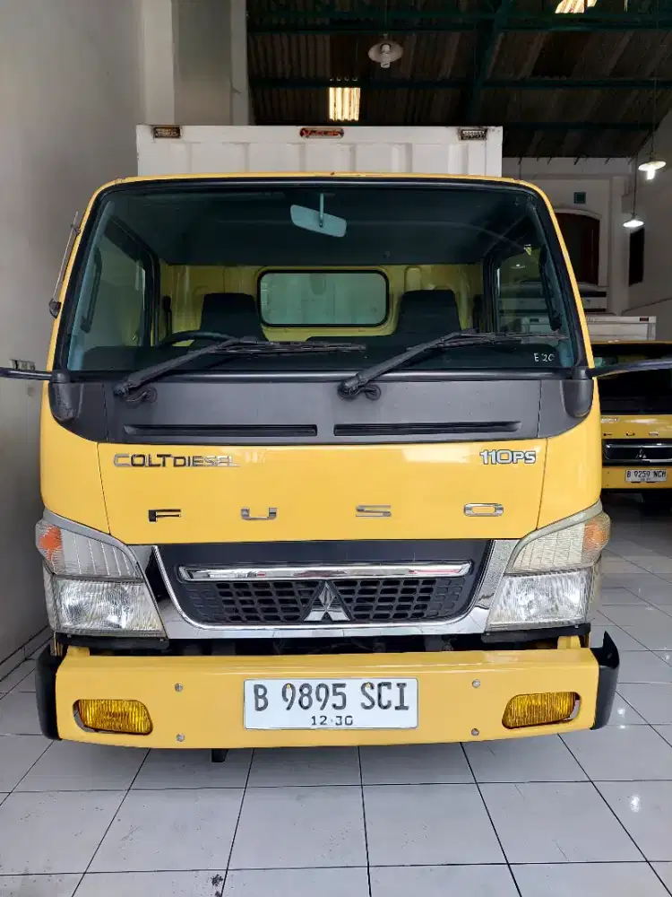 Mitsubishi Colt Diesel Engkel Box