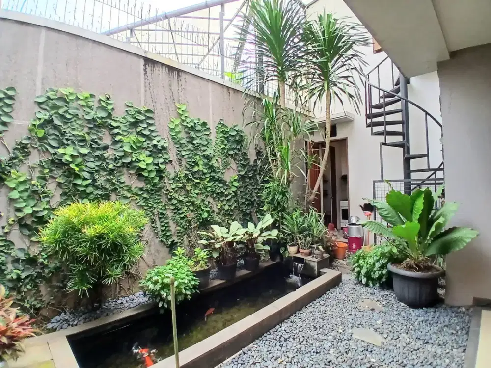 SANGAT CANTIK & SIAP HUNI! Rumah Cantik 2 Lantai Siap Huni dan Lokasi Strategis di Sektor 9 Bintaro — Bebas Banjir & SHM  (SP 0119)