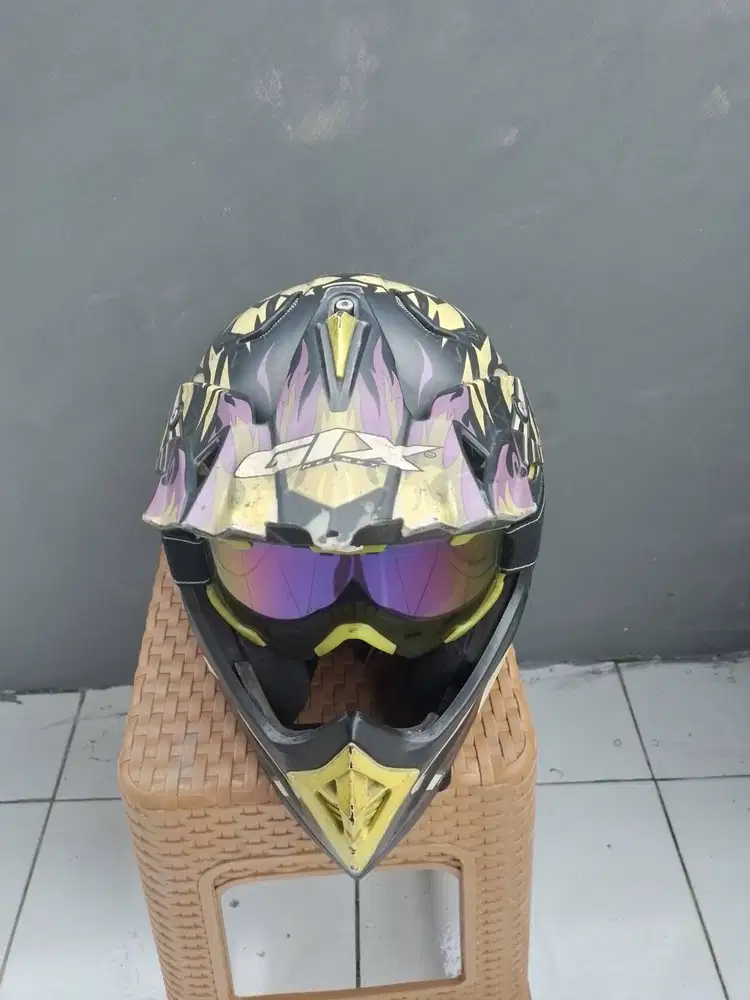 Helm Gix cross motorcross + goggle oakley