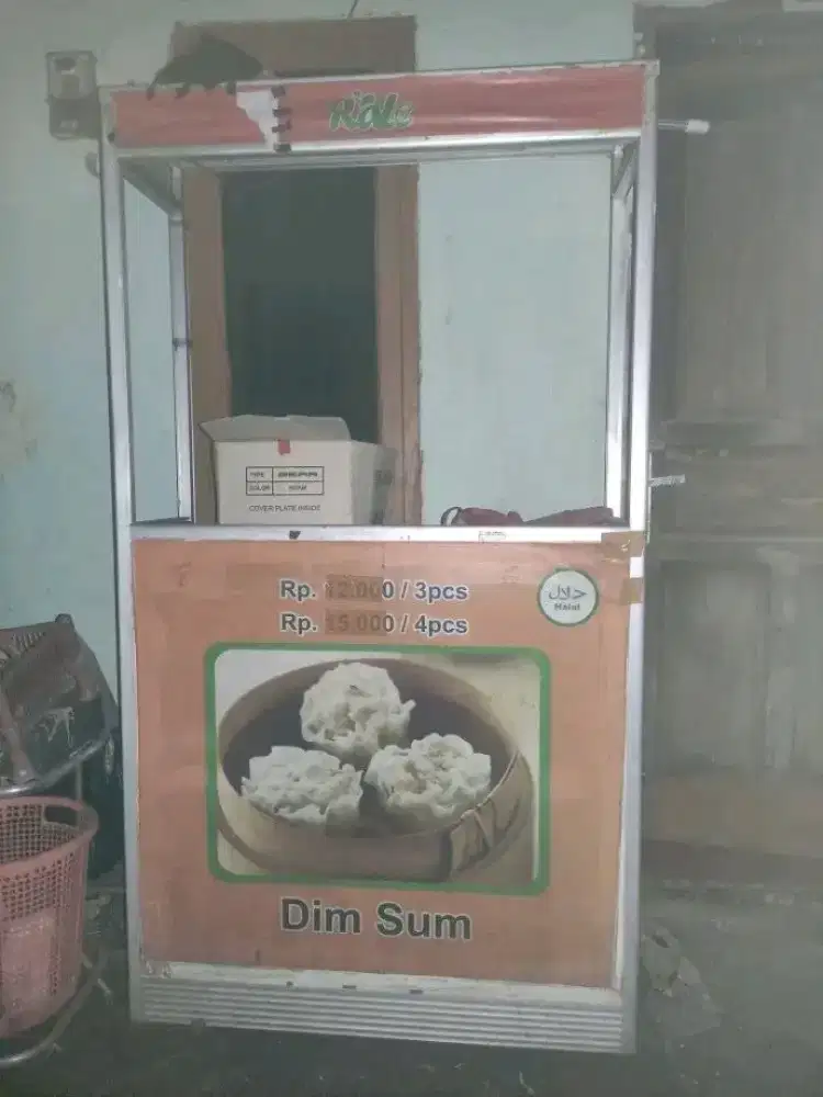 Jual etalase bekas jualan dimsum