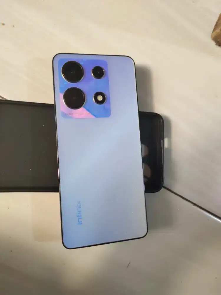 Infinix Note 30 8/256GB Hp aja