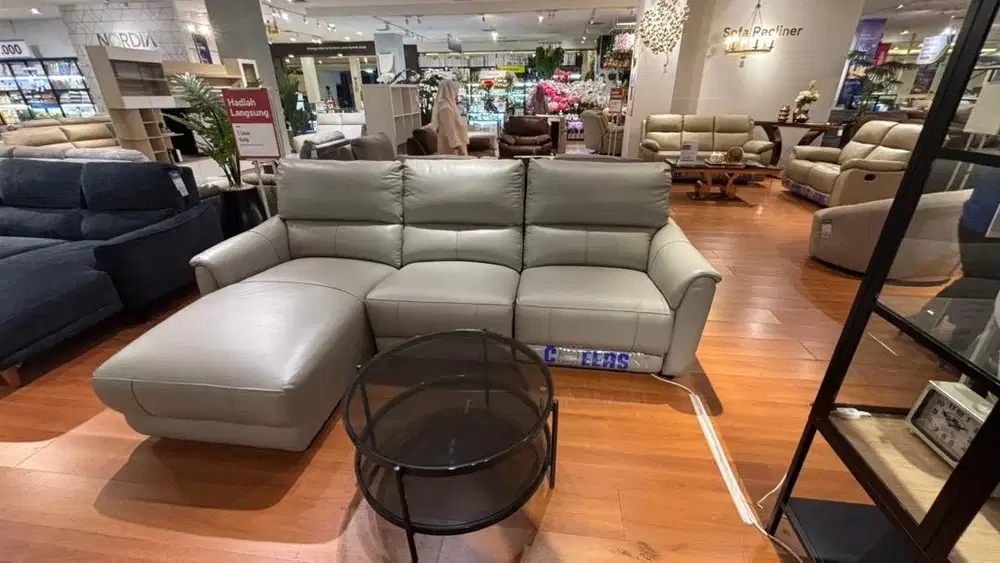 sofa baruu bergaransi