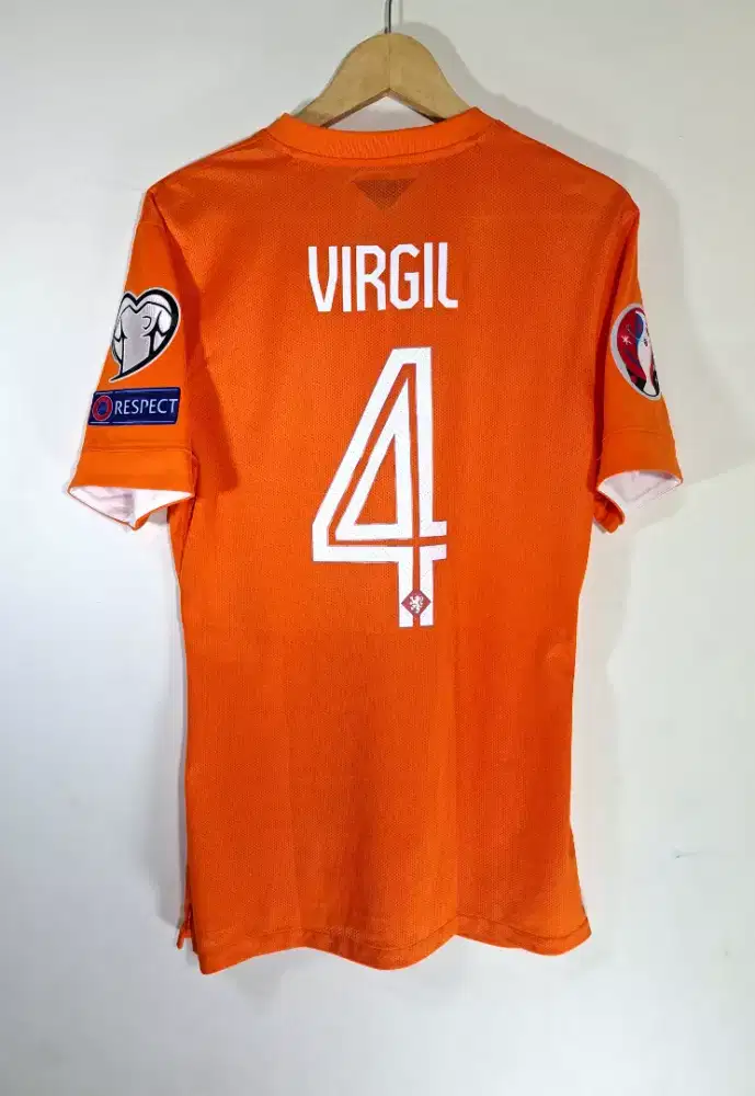 Jersey baju bola original size M belanda netherlands 2014 2015