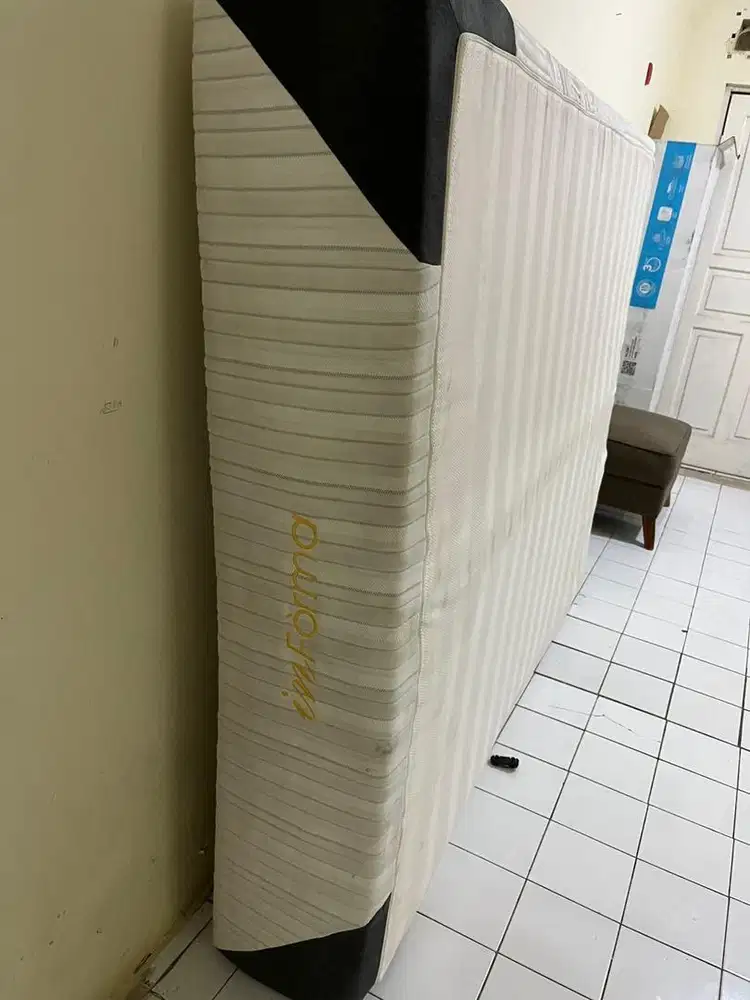 Informa sleep cooling latex