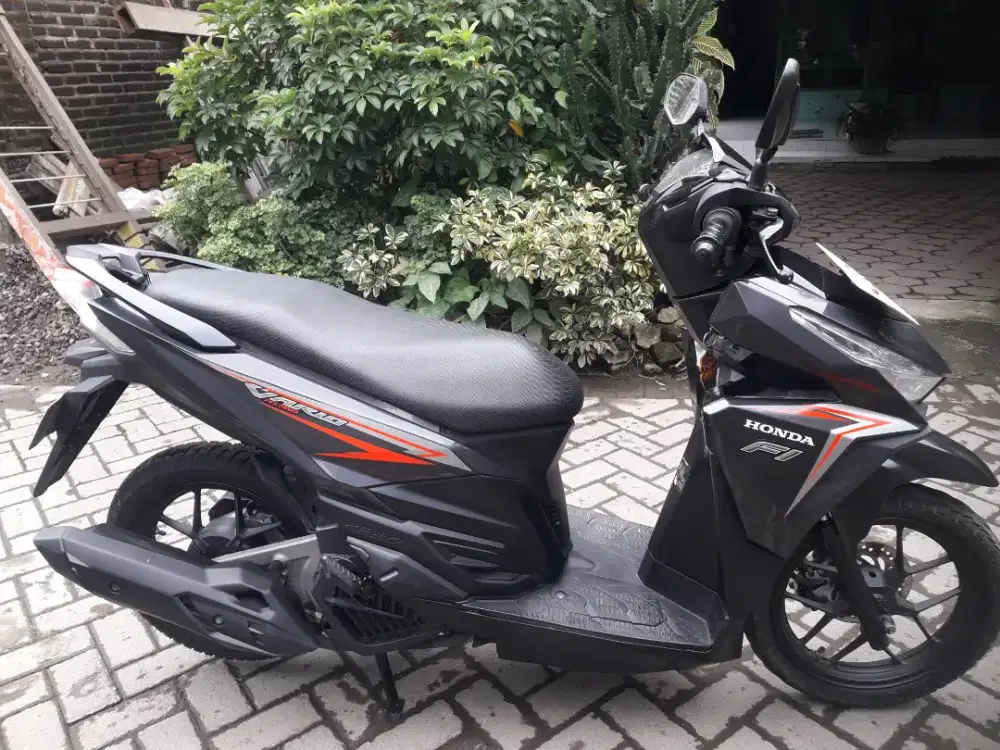 Vario 125 tahun 2017 W Trosobo
