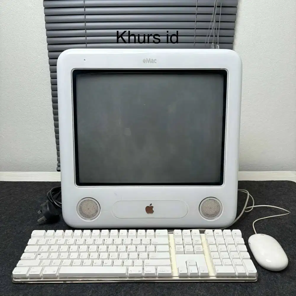 eMac g4 white powerpc 1ghz(ati) 2003 - rare apple collection