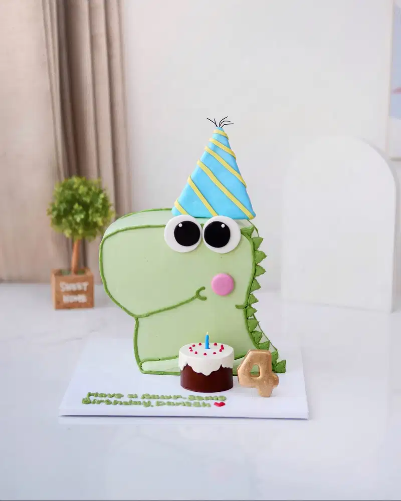 Cake decorator / pendekorasi kue