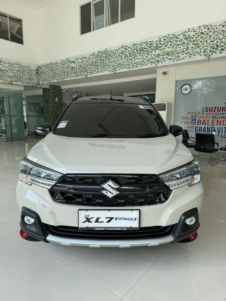 Suzuki Xl 7 hybrid