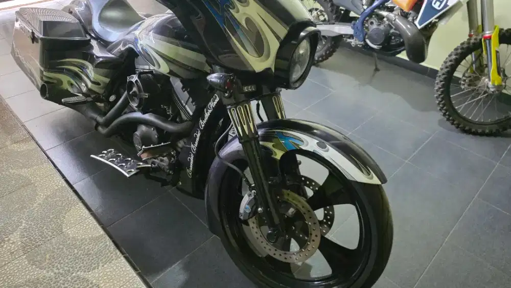 Harley davidson street glide full paper