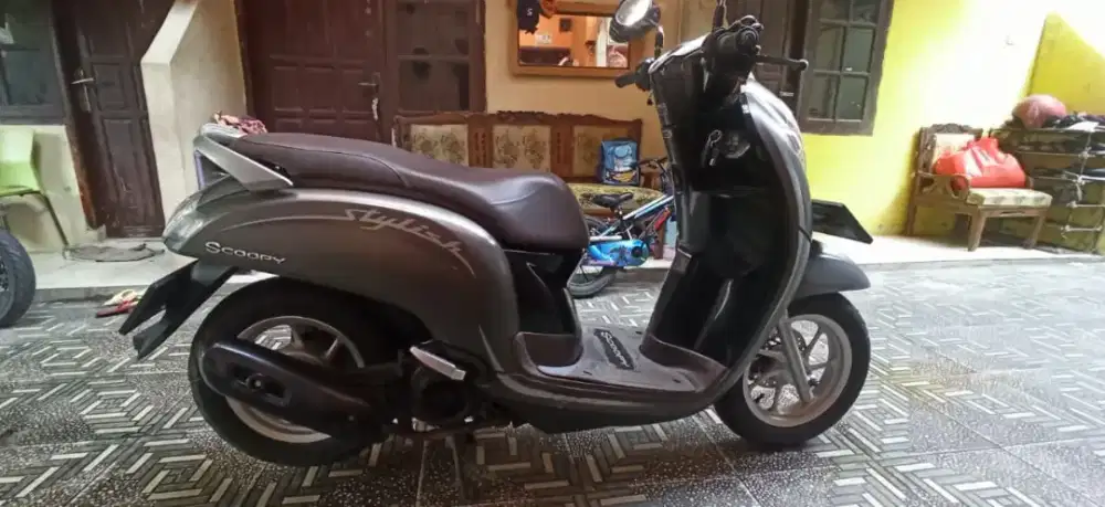 Scoopy stylish 2020 cakep