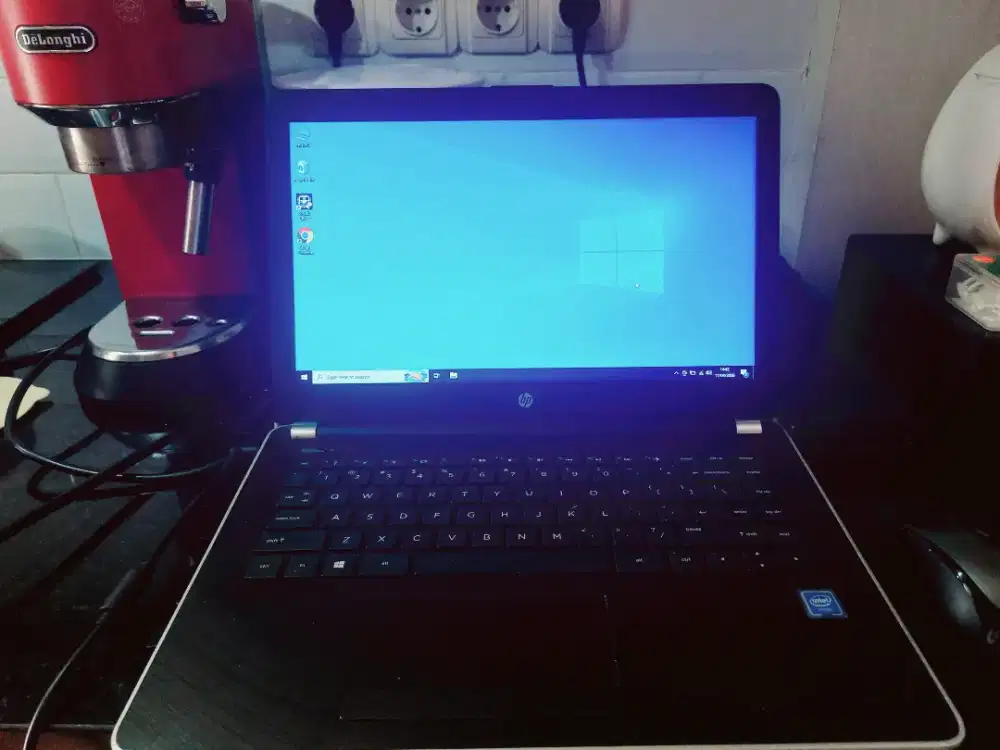 Laptop HP 14 240