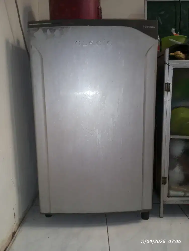 Kulkas Toshiba 1 pintu