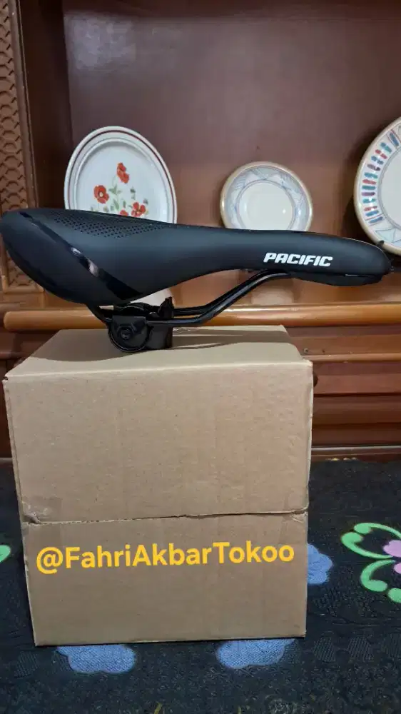 Saddle/Jok Sepeda PACIFIC Type 172 BARU (Hitam Doff) Simpel, Ringan