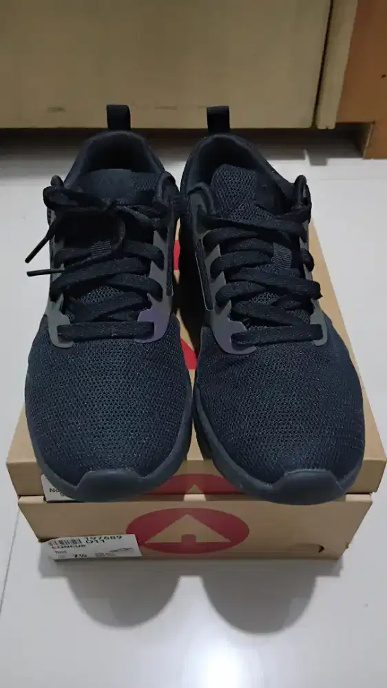 Jual Sepatu Airwalk Hitam