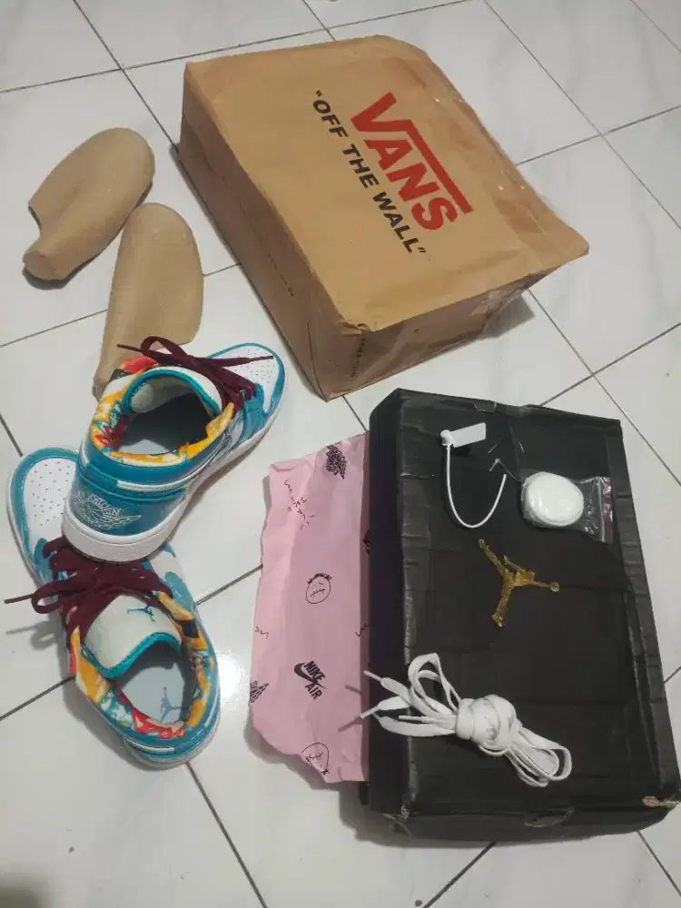 Sepatu NIKE BARCELONA Ori Vietnam (second).