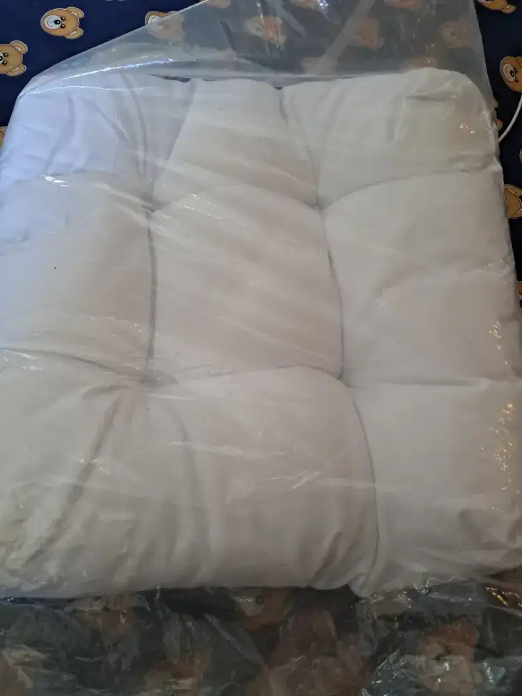 Bantal duduk aeon  masi bagus