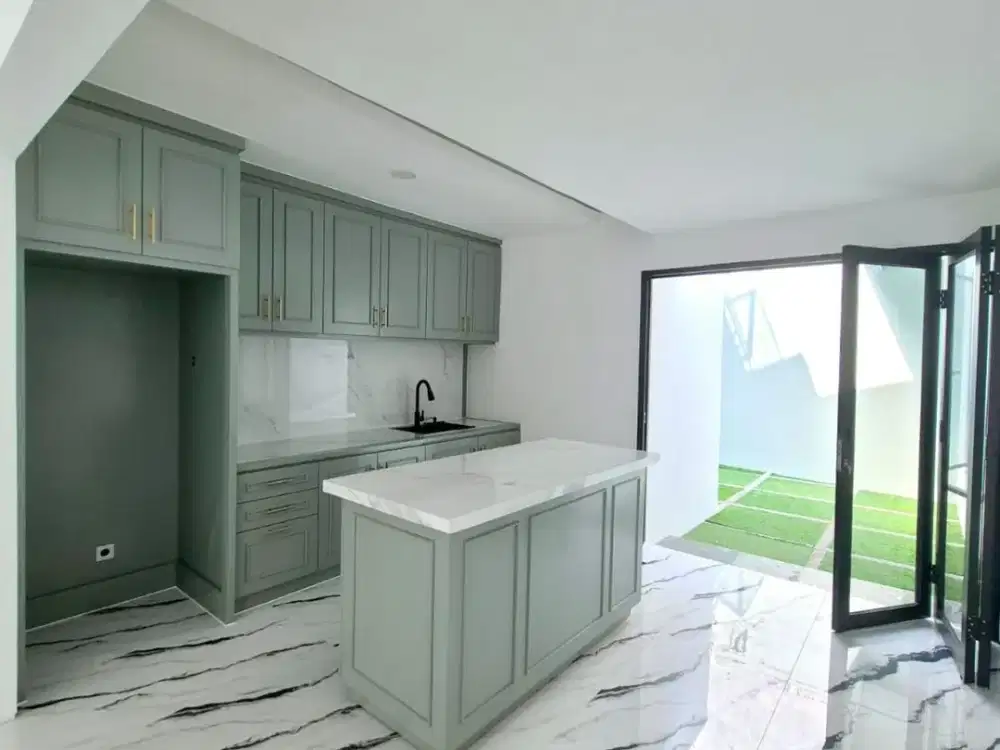 BRAND NEW! Rumah Brand New 2 Lantai Lokasi Strategis di Emerald Bintaro — SHM  (SP 0306)