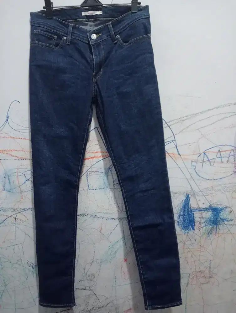 Celana jeans wanita levi's