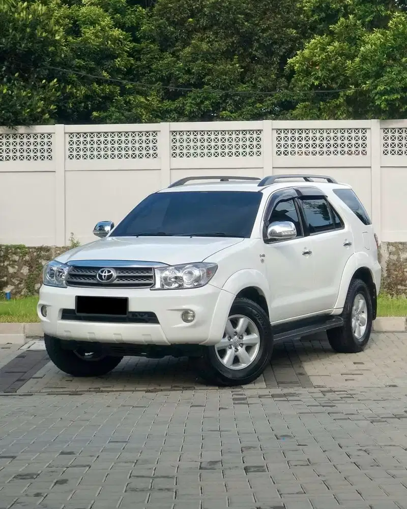 Toyota Fortuner G 2.4 Diesel 2011