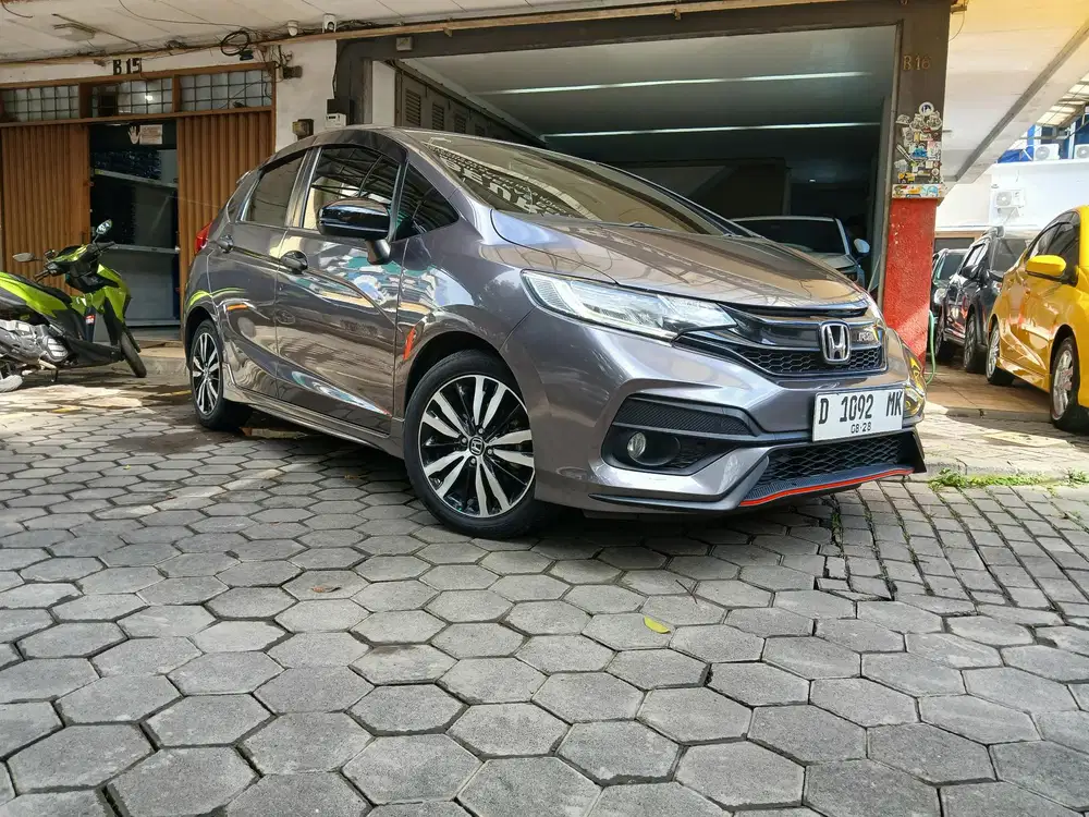 Honda Jazz 1.5 RS AT / Matic 2019