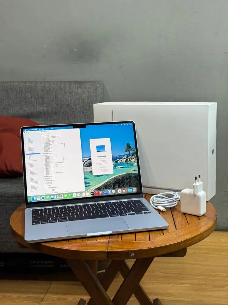 MacBook Air M4 16/256gb iBox mulus garansi panjang