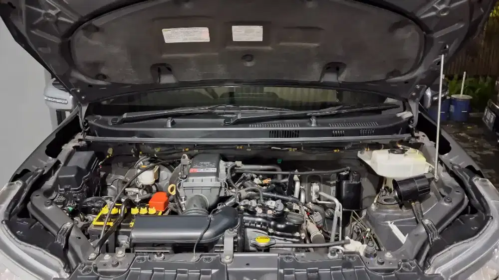 Avanza 1.3 G 2016 (hitam metalik,manual,low km)