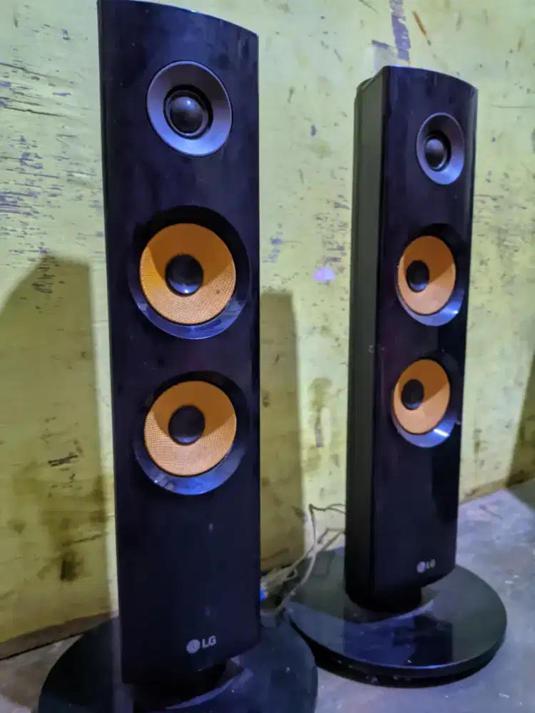 Speaker Pasif Tower LG Double jernih nominus