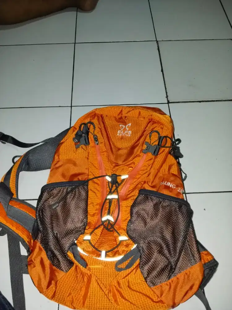 Tas  naik gunung layak page