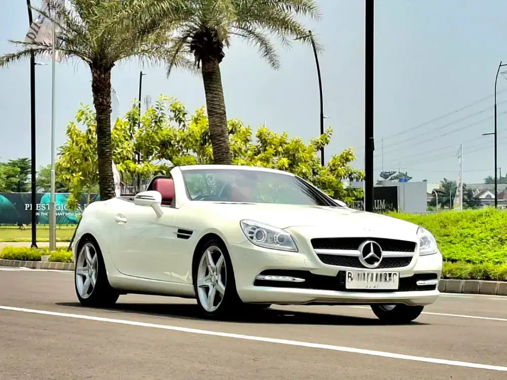 Mercedes Benz SLK200 1.8 CGI Convertible 2012 (22rb Miles)