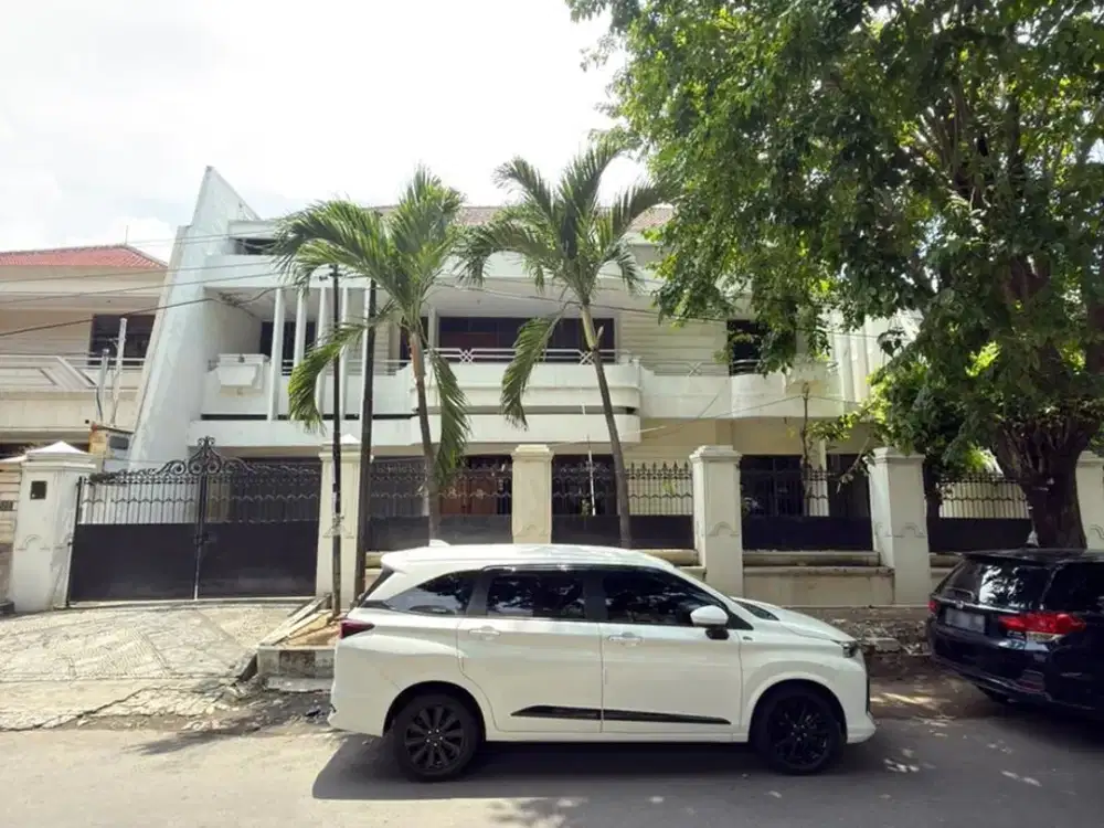 Bangunan Rumah Mewah 2 Lt Komersial Murah Raya Dharmahusada Indah