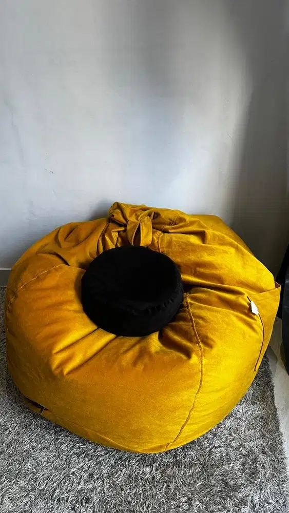 Dijual BU, beanbag ukuran dewasa kondisi joss pemakaian baru 2 bulan