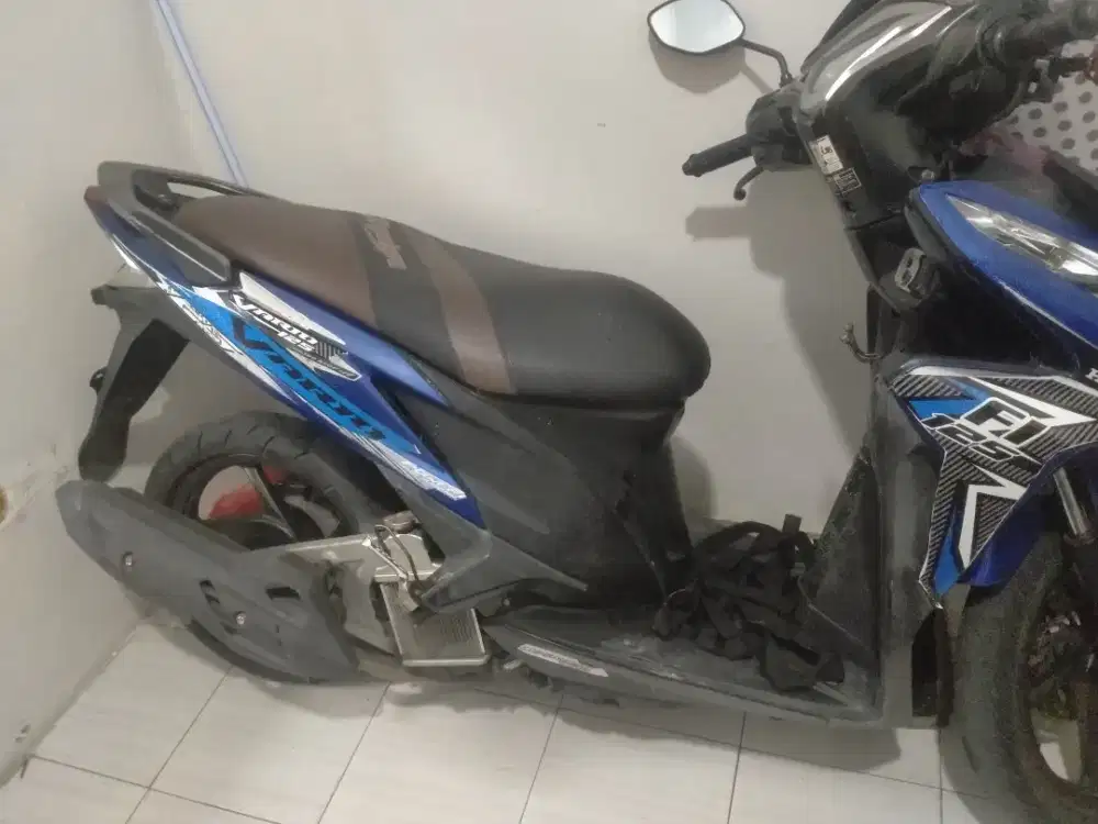 Dijual motor Vario kzr tahun 2014 idling stop
