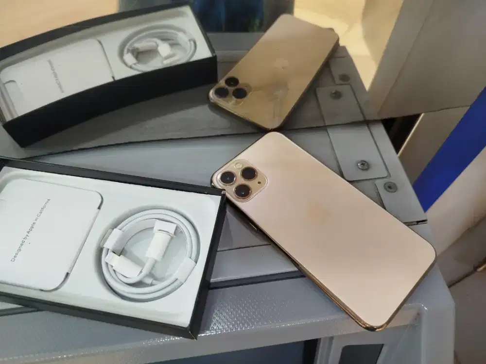 iPhone 11 pro 256gb love banget