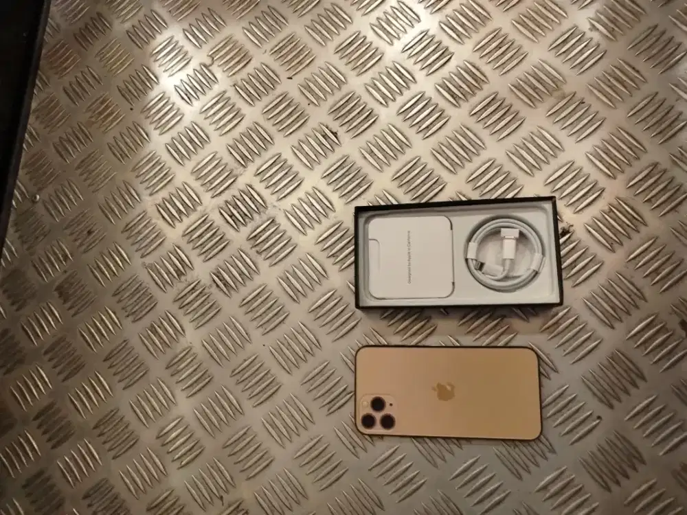 iPhone 11 pro 256gb wajib tau baru