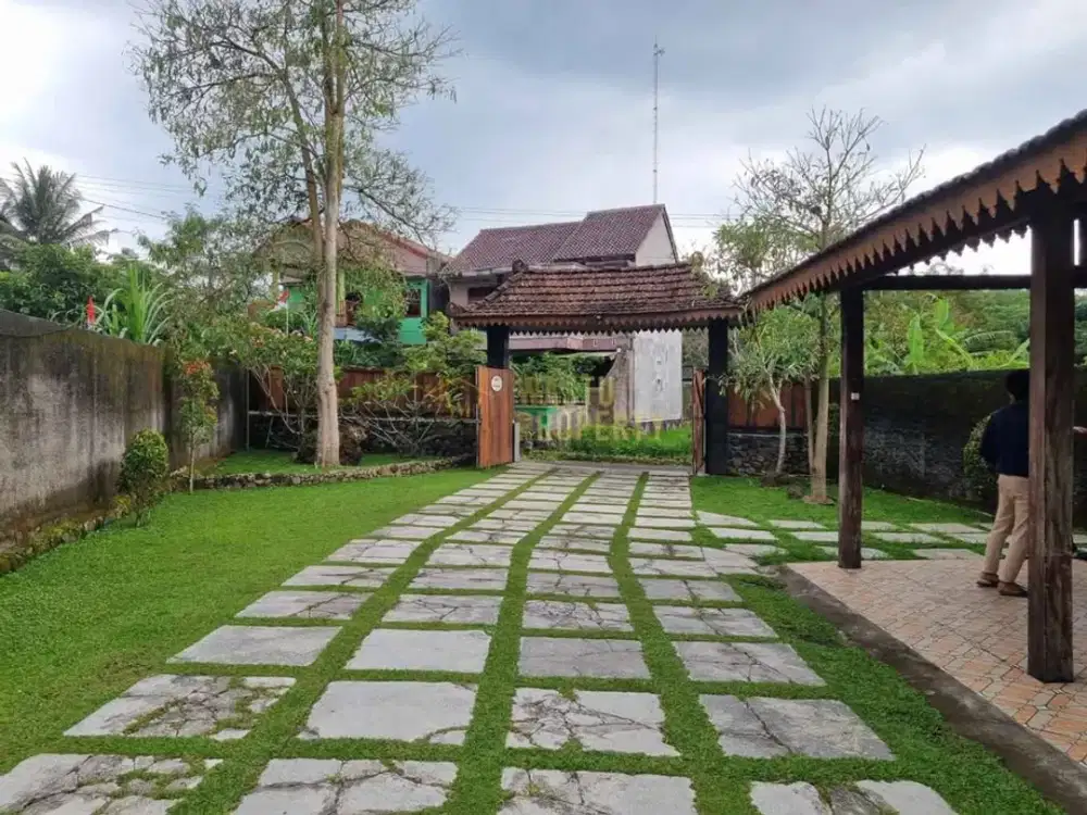 Dijual VILLA dengan kolam renang pribadi lokasi pakem dekat kopi klotok yogyakarta