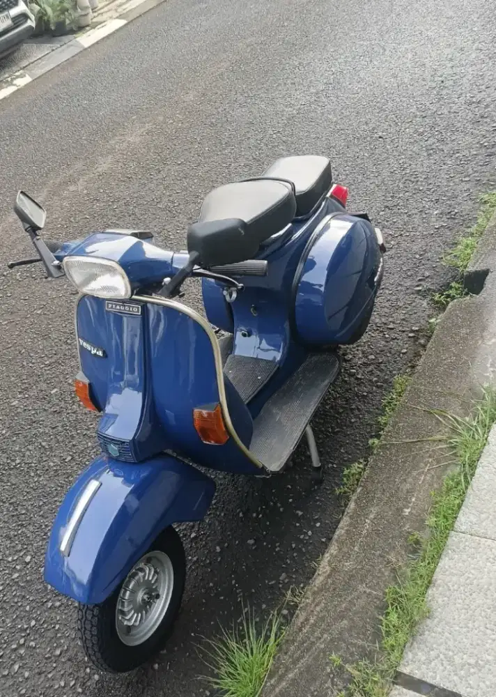 Vespa strada 90