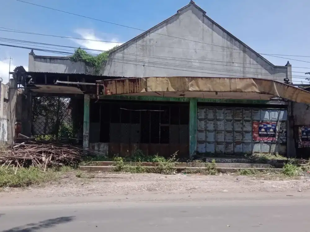 Rumah dan toko nol jalan raya strategis Jl.Raya Ir.Sutami Pungging Mojosari Mojokerto