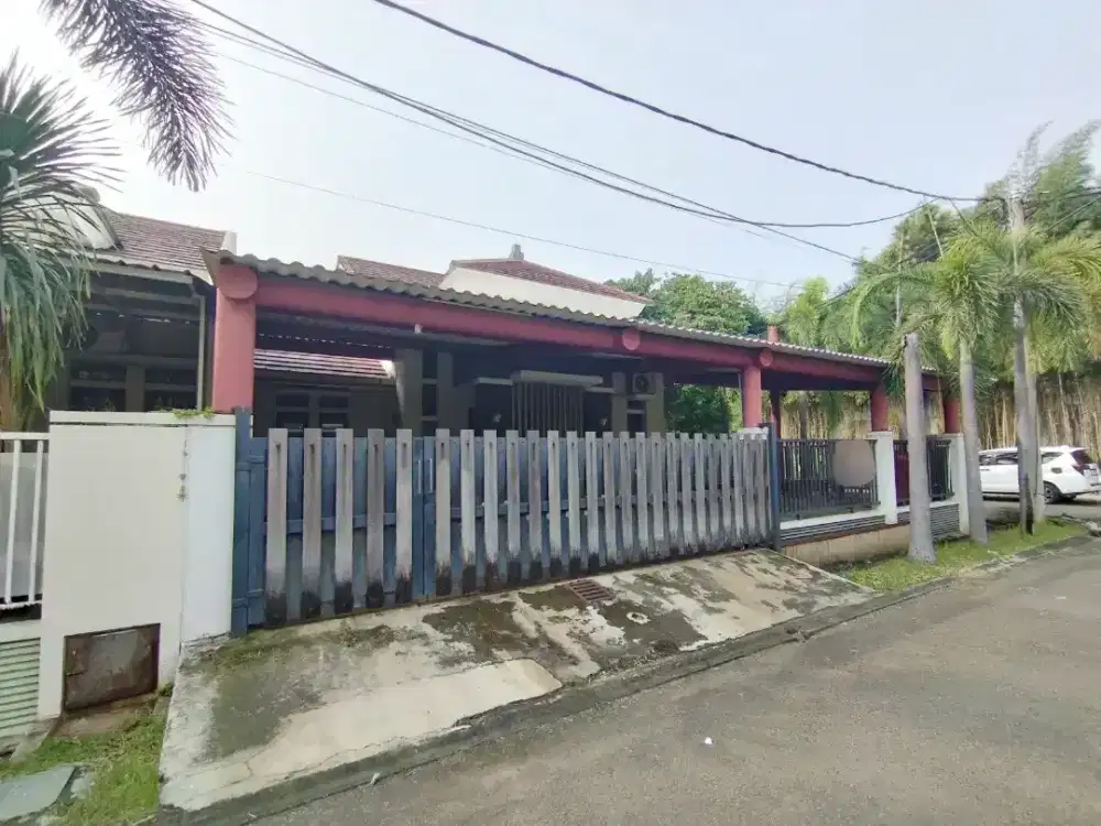 Rumah Hoek Mewah & Asri di Cluster Aralia Harapan Indah - Lahan 257m² Hadap Selatan