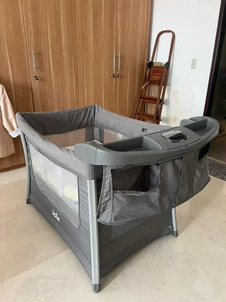 Baby box Joie set lengkap