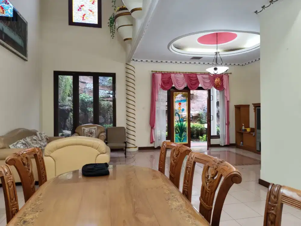 DIJUAL RUMAH FURNISHED SHM 2 LANTAI @METRO PERMATA 2