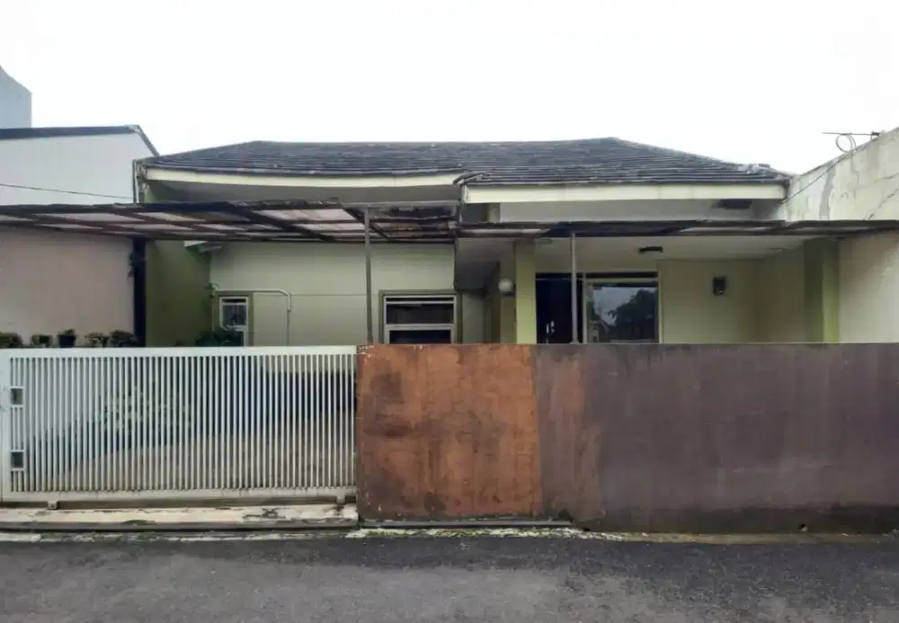 Jual cepat rumah dalam komplek sangkuriang dekat alun-alun cimahi