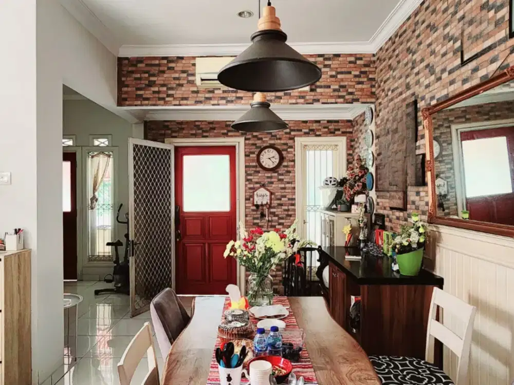 JUAL CEPAT! Rumah Hook Cantik 2 Lantai Siap Huni di Emerald Bintaro — Lokasi Strategis, Harga di Bawah Pasar & SHM  (SP 0316)