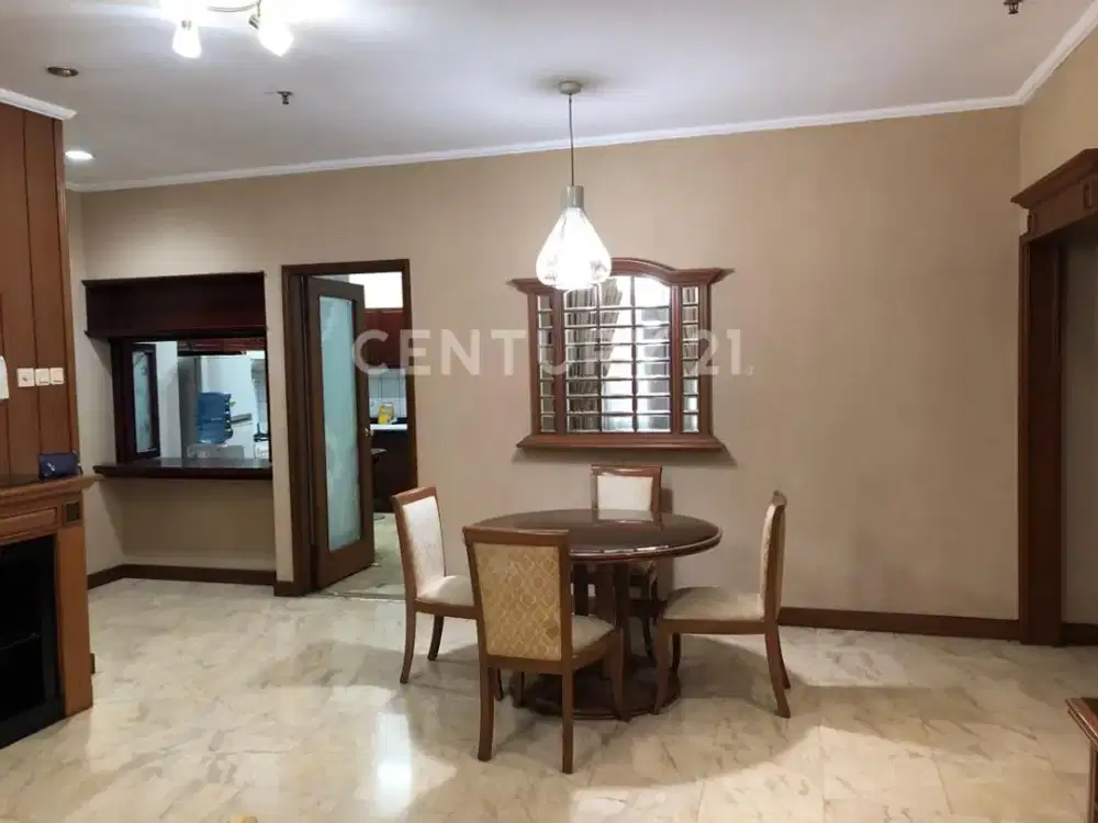 2 Bedroom Apartemen Pool View Fully Furnished
