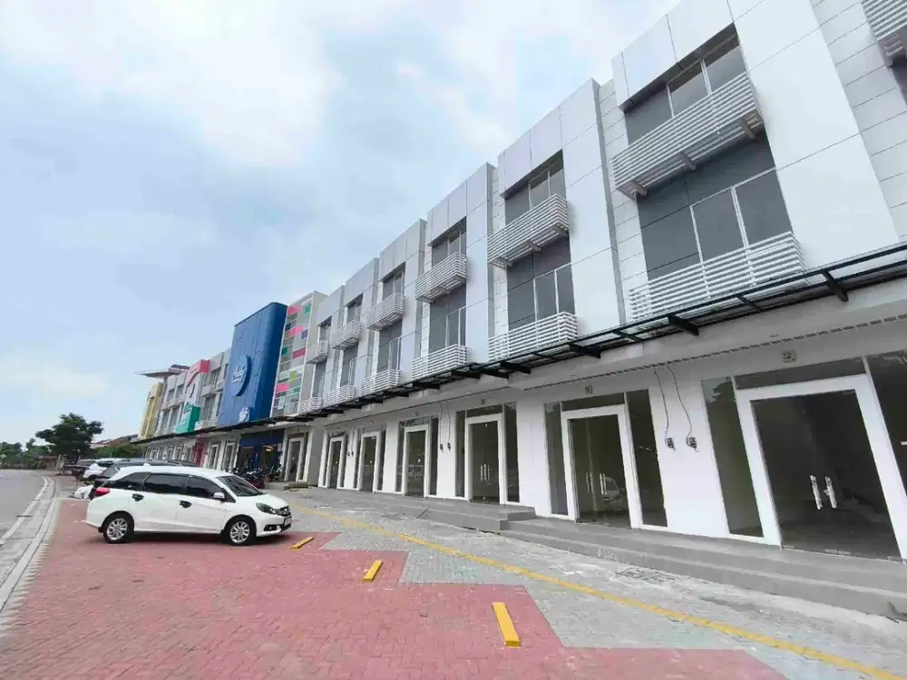 Disewakan Ruko Gandeng 4 di jababeka Cikarang Ruko sudirman