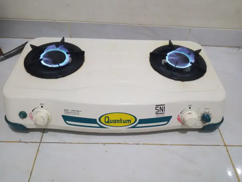 Kompor gas Quantum (kompor saja tanpa selang regulator)