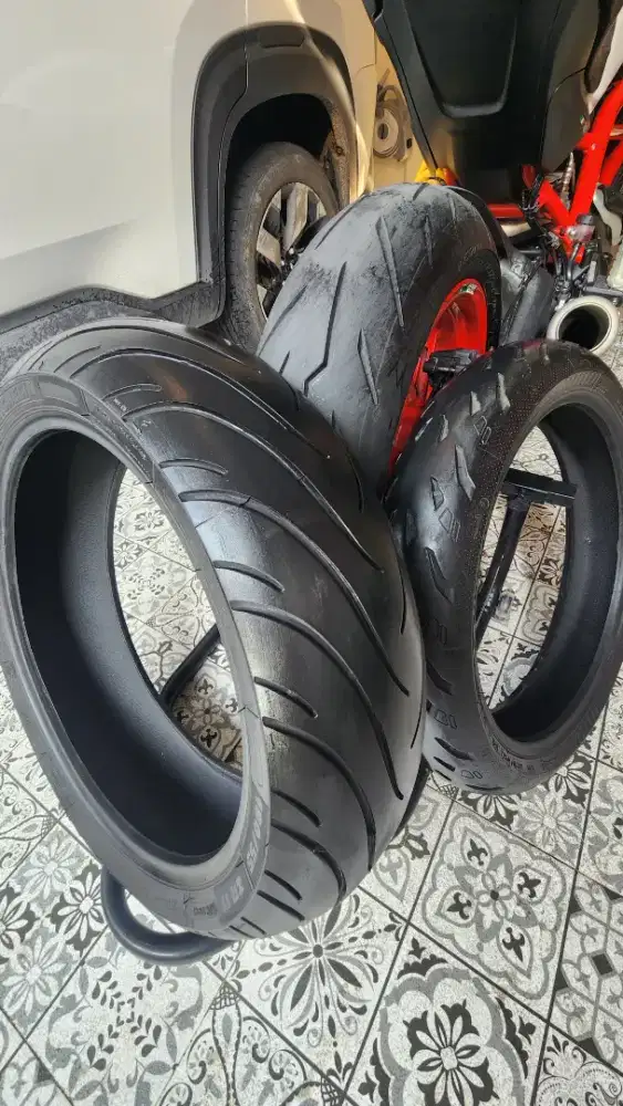 FS : BAN MOGE PREMIUM SECOND